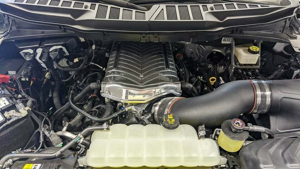 Whipple Gen6 3.0L Supercharger Stage 2 Kit (2024-2025 F150 5.0L w/ Power Onboard) - GLKR-WK-2317-STG2-30D