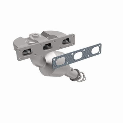 MagnaFlow Direct Fit Catalytic Converter BMW 3 99-00 Rear