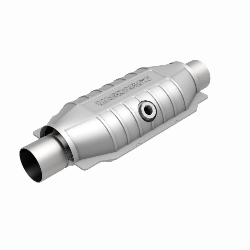 MagnaFlow Universal Catalytic Converter 2 Mid O2