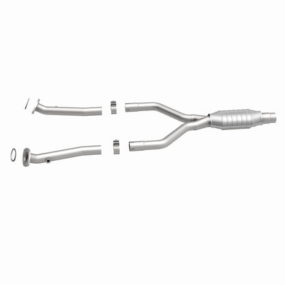 MagnaFlow Direct Fit Catalytic Converter 01-06 Lexus LS430 4.3L Rear