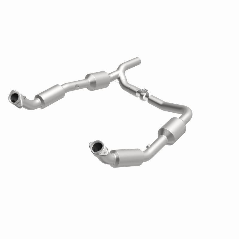 MagnaFlow Direct Fit Catalytic Converter OEM 07-08 Ford E-150