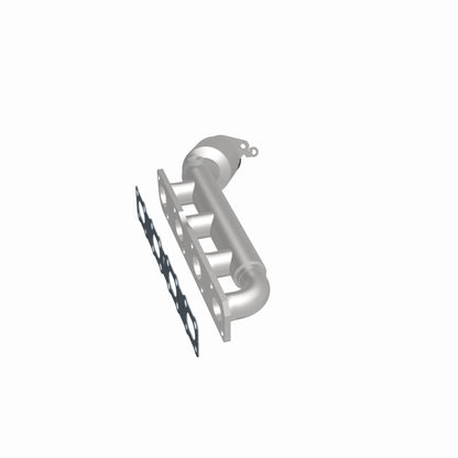 MagnaFlow Direct Fit Catalytic Converter Infiniti/Nissan Trucks 8 5.6L D/S Manifold (49 State)