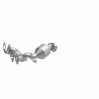 MagnaFlow Direct Fit Catalytic Converter 04-06 Toyota Sienna 3.3L