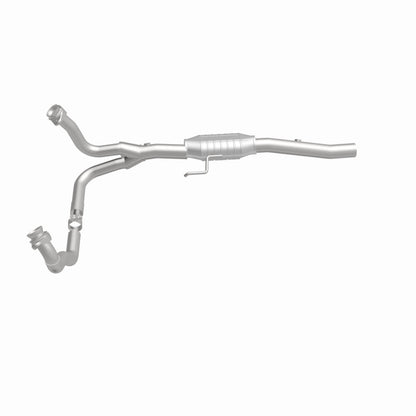 MagnaFlow Direct Fit Catalytic Converter 00-03 Durango 2WD OEM