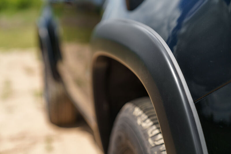 Husky Liners 15-20 Chevrolet Colorado (Excl. ZR2) Fender Flares 4pc - Black