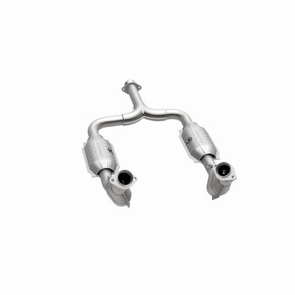 MagnaFlow Direct Fit Catalytic Converter 99-01 Ford Mustang 3.8L