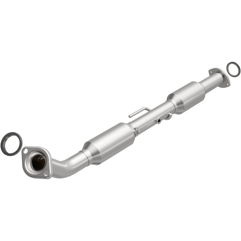 MagnaFlow Direct Fit Catalytic Converter 05-09 Toyota Tacoma 2.7L