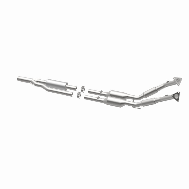 MagnaFlow Direct Fit Catalytic Converter California Grade 06-09 Audi A3 Quattro 3.2L