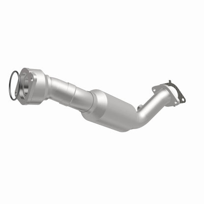MagnaFlow 09-11 Lucerne V6 3.9L OEM Underbody Direct Fit Catalytic Converter