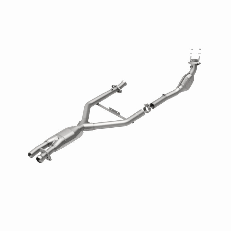 MagnaFlow Direct Fit Catalytic Converter 96-98 Lincoln Mark VIII 4.6L