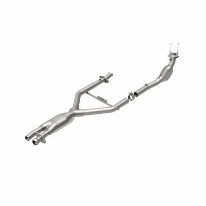 MagnaFlow Direct Fit Catalytic Converter 96-98 Lincoln Mark VIII 4.6L