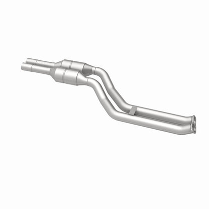 MagnaFlow Direct Fit Catalytic Converter BMW 3 01-06 Rear OEM