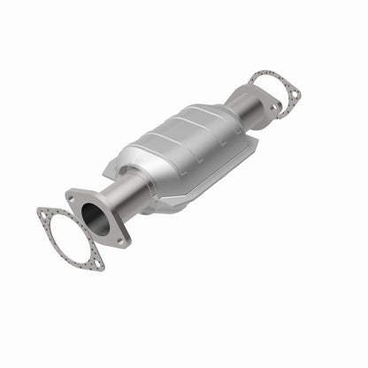 MagnaFlow Direct Fit Catalytic Converter 01-04 Nissan Frontier 2.4L