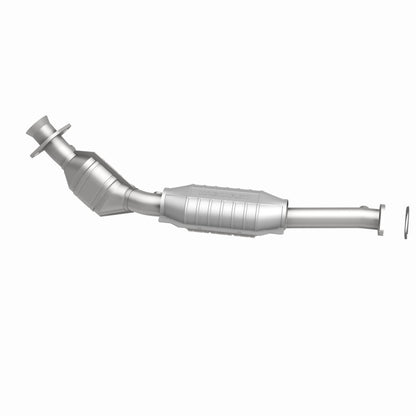 MagnaFlow Direct Fit Catalytic Converter 95-02 Ford Crown Vic 4.6L