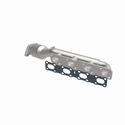 MagnaFlow Direct Fit Catalytic Converter Infiniti/Nissan Trucks 8 5.6L D/S Manifold (49 State)