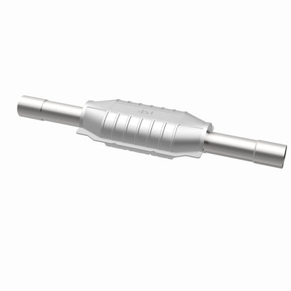 MagnaFlow Direct Fit Catalytic Converter GM 26X6.5 X4 2/2