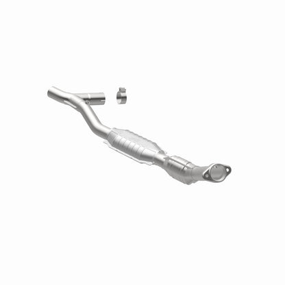 MagnaFlow Direct Fit Catalytic Converter 98 Ford Expedition 5.4L