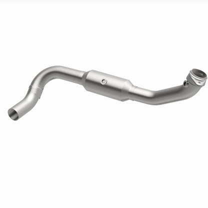 MagnaFlow 05-06 Lincoln Navigator 5.4L Direct Fit Catalytic Converter - Passenger Side
