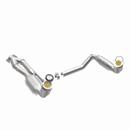 MagnaFlow DF Cat Conv Chevy/GMC Avalanche/Sierra/Silverado/Suburban/Yukon XL 1500 / Tahoe/Yukon 5.3L