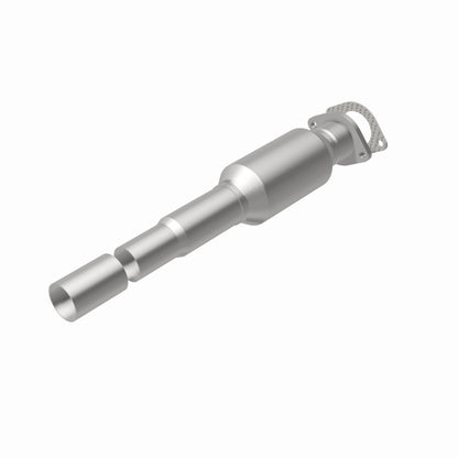 MagnaFlow Direct Fit Catalytic Converter 04-06 Mazda 3 2.0/2.3 Rear