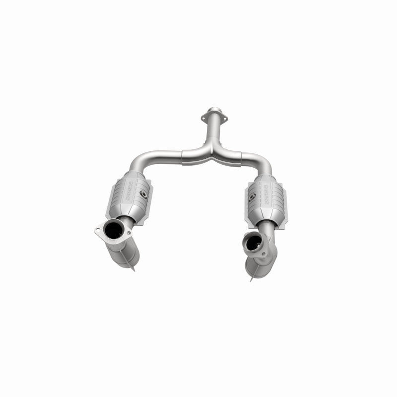 MagnaFlow Direct Fit Catalytic Converter 99-01 Ford Mustang 3.8L