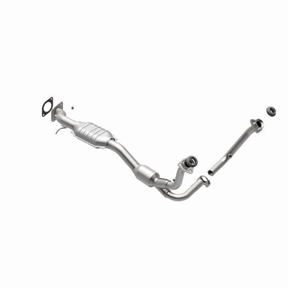 MagnaFlow Direct Fit Catalytic Converter 01-05 Chevy Blazer 4.3L 2WD