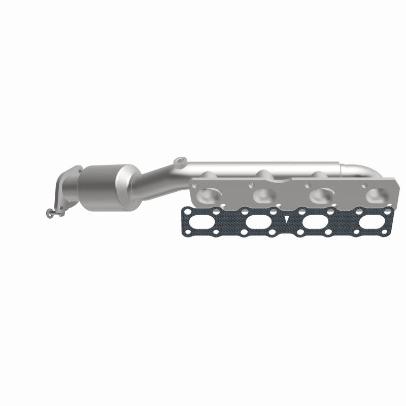 MagnaFlow Direct Fit Catalytic Converter Infiniti/Nissan Trucks 8 5.6L D/S Manifold (49 State)