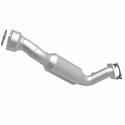 MagnaFlow 09-11 Lucerne V6 3.9L OEM Underbody Direct Fit Catalytic Converter