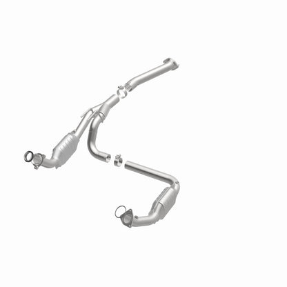 MagnaFlow Direct Fit Catalytic Converter 03- Chevy Express 4.3L/5.4L