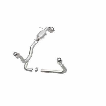 MagnaFlow Direct Fit Catalytic Converter 00-05 Blazer 4WD 4.3L OEM