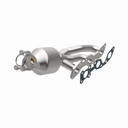 MagnaFlow Direct Fit Catalytic Converter 01-04 Frontier Manifold Passenger Side 3.3L