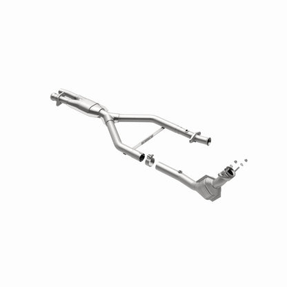 MagnaFlow Direct Fit Catalytic Converter 96-98 Lincoln Mark VIII 4.6L
