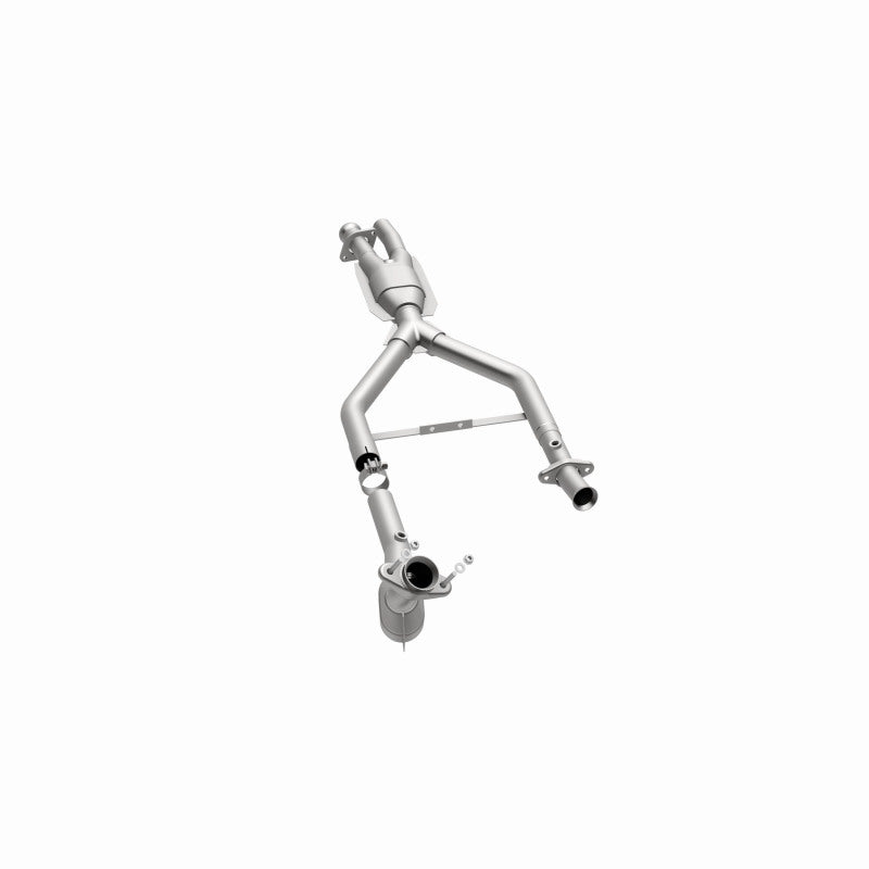 MagnaFlow Direct Fit Catalytic Converter 96-98 Lincoln Mark VIII 4.6L