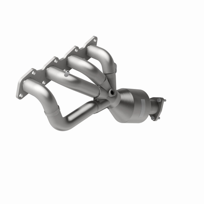 MagnaFlow Direct Fit Catalytic Converter 98-99 Nissan Frontier 2.4L