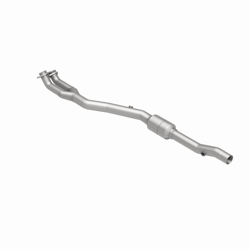 MagnaFlow Direct Fit Catalytic Converter 96-97 BMW 840 4.4L Driver Side