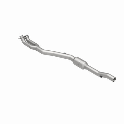 MagnaFlow Direct Fit Catalytic Converter 96-97 BMW 840 4.4L Driver Side