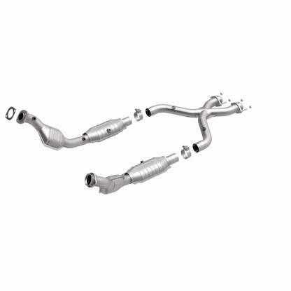 MagnaFlow Direct Fit Catalytic Converter 99-01 Ford Mustang 4.6L