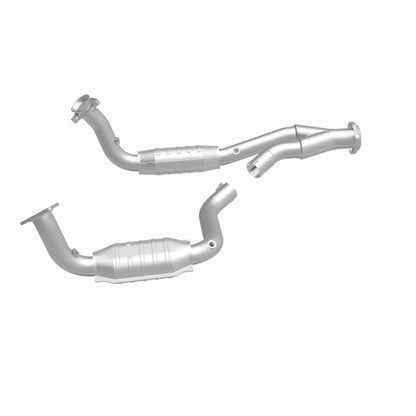 MagnaFlow Direct Fit Catalytic Converter 03-06 Chevy SSR 5.3/6.0 OEM