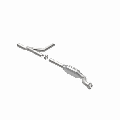 MagnaFlow Direct Fit Catalytic Converter 04-05 Ram1500 5.7L P/S OEM