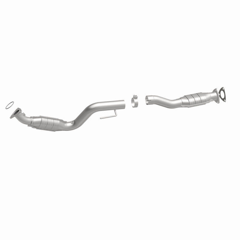 MagnaFlow Direct Fit Catalytic Converter 03-05 Express 2500 4.8L Passenger Side