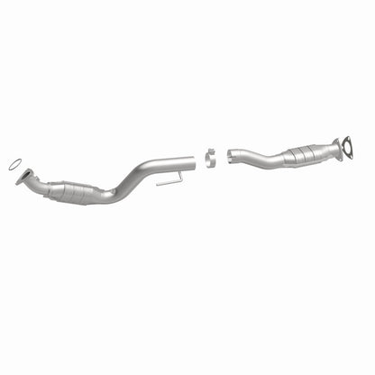 MagnaFlow Direct Fit Catalytic Converter 03-05 Express 2500 4.8L Passenger Side