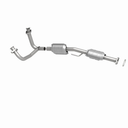 MagnaFlow Direct Fit Catalytic Converter 86-97 Ford Aerostar 3.0L