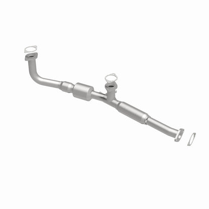 MagnaFlow Direct Fit Catalytic Converter 96-00 Dodge Avenger 2.5L Front