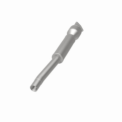 MagnaFlow Direct Fit Catalytic Converter 03-06 VW Phaeton 4.2L PS Rr