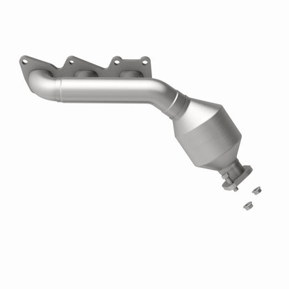 MagnaFlow Direct Fit Catalytic Converter 2009 Kia Borrego 3.8L Driver Side