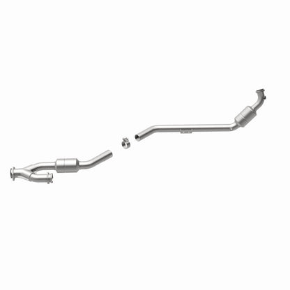 MagnaFlow Direct Fit Catalytic Converter Mercedes C240 02-04 Driver Side OEM