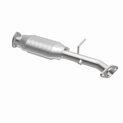 MagnaFlow Direct Fit Catalytic Converter 98-00 Kia Sportage