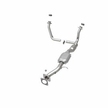 MagnaFlow Direct Fit Catalytic Converter 01-05 Chevy Blazer 4.3L 2WD