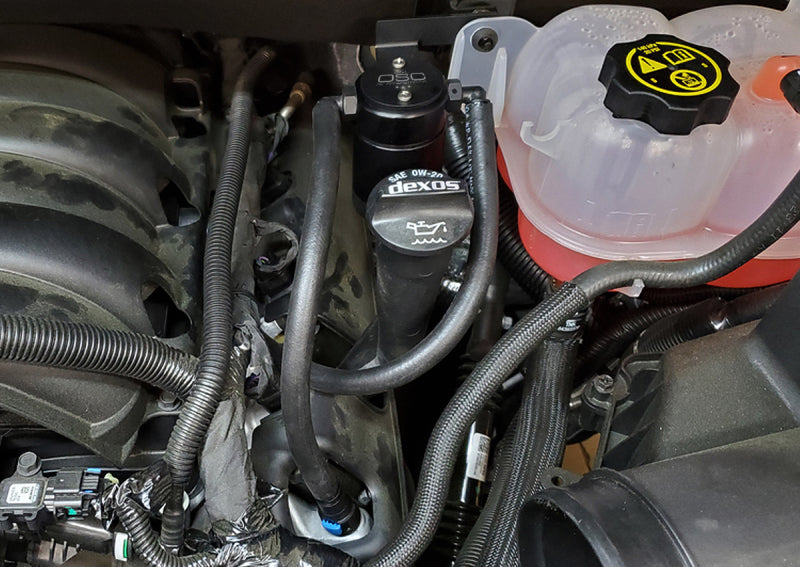 J&amp;L 19-26 Chevrolet Silverado/GMC Sierra 1500 5.3L V8 Driver Side Oil Separator 3.0 - Black Anod