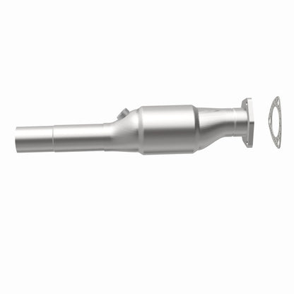MagnaFlow Direct Fit Catalytic Converter VW Cabrio/Jetta 2.0L 96-98